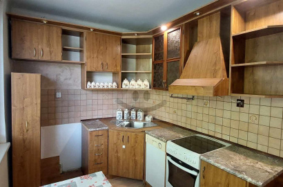 3 rooms flat for sale