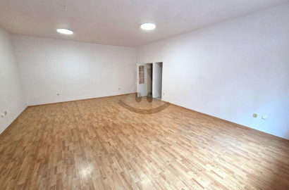 Priestor na prenájom na M.R.Śtefánika, Komárno Priestor na prenájom na M.R.Śtefánika, Komárno